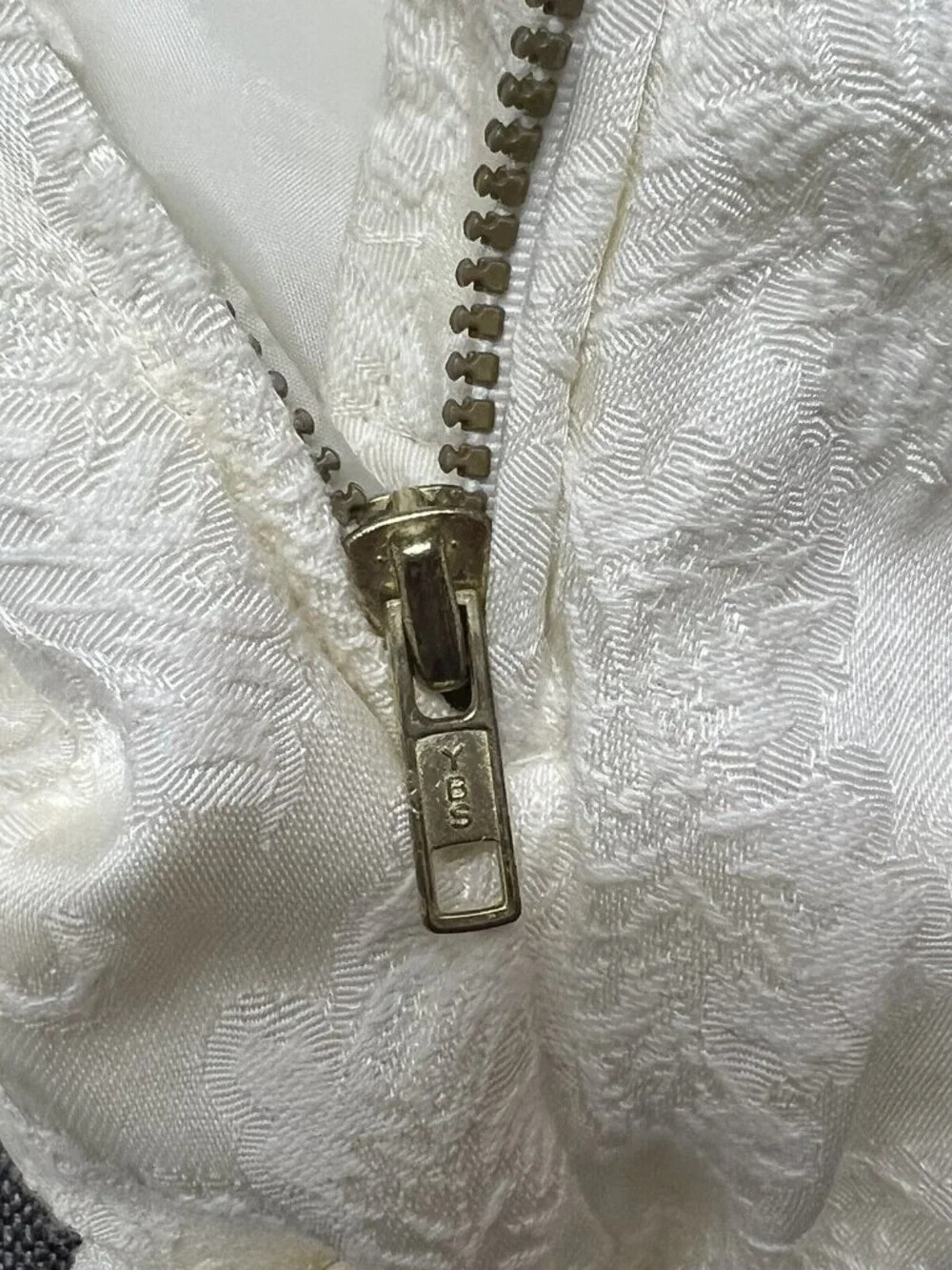 Vintage 80s Baby Snowsuit 6-9 Mo Cream White Jacquard Heart Buttons Giacca Young